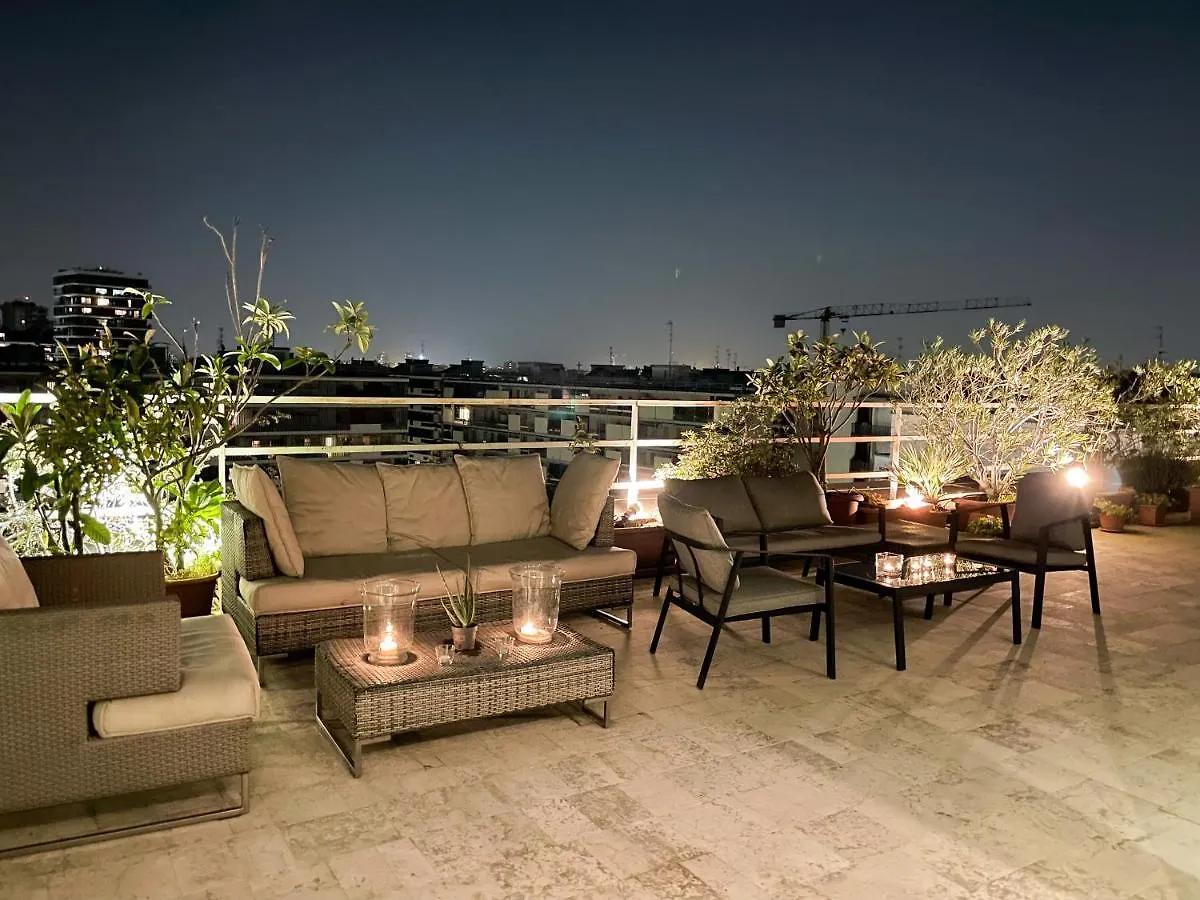 Luxury Penthouse With Stunning View And Hammam Apartment Milan