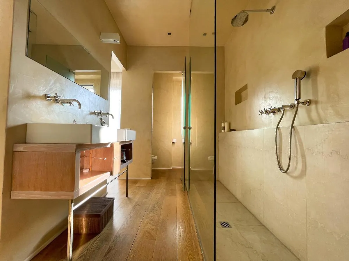 Luxury Penthouse With Stunning View And Hammam Apartment Milan
