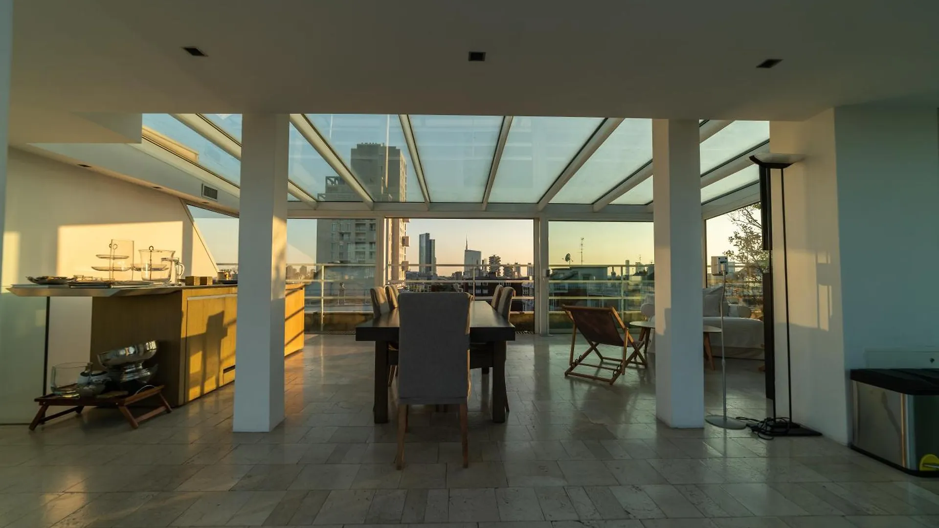 Luxury Penthouse With Stunning View And Hammam Apartment Milan